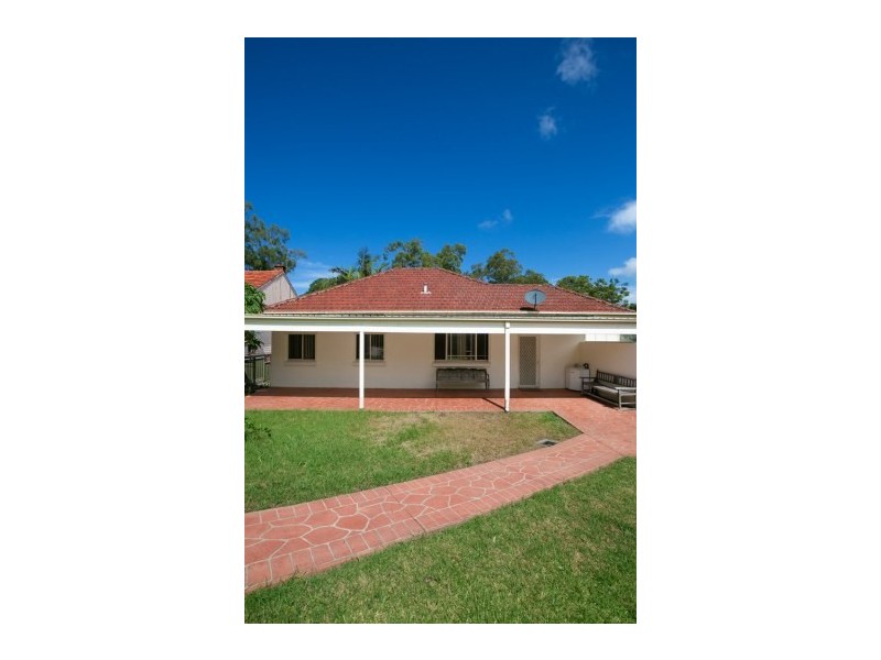 12 Walter Street, Mangerton NSW 2500