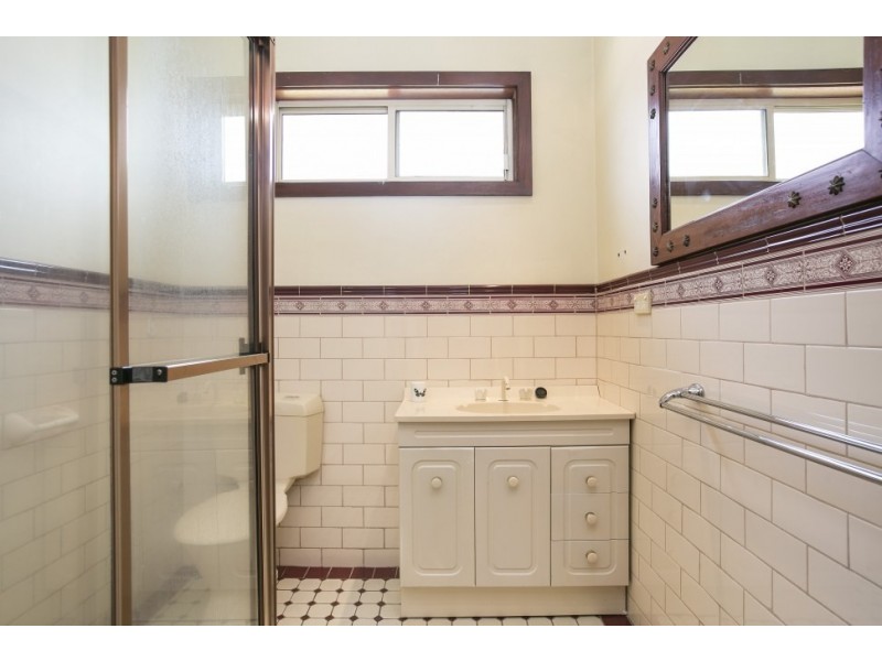 22 Mount Keira Road, West Wollongong NSW 2500