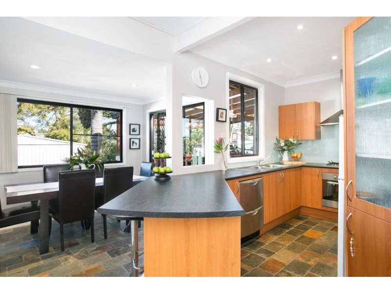 249 Rothery Street, Corrimal NSW 2518
