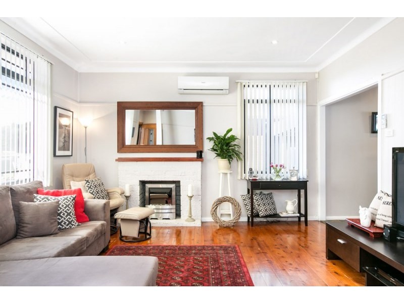249 Rothery Street, Corrimal NSW 2518