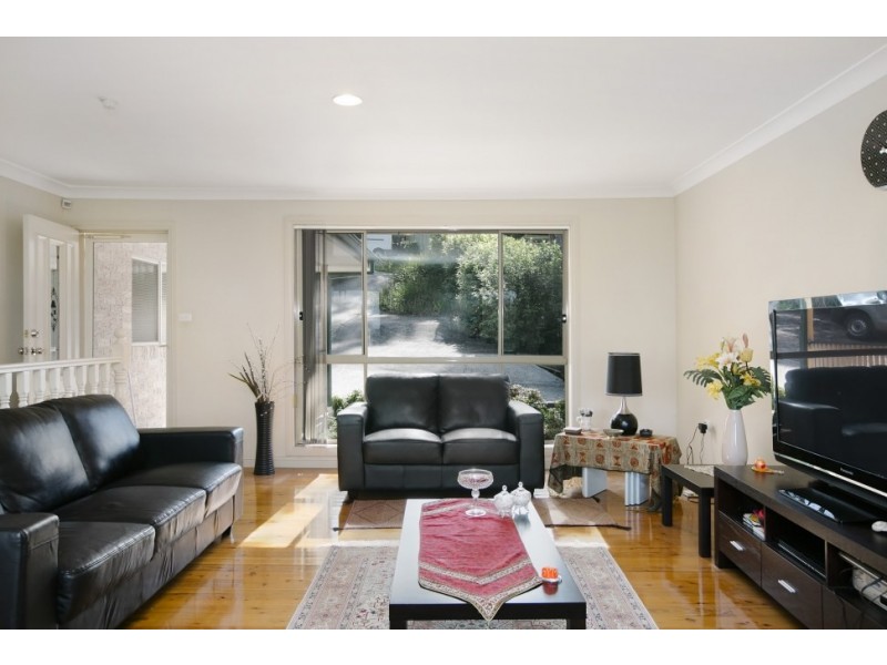 1/45 Tamarind Drive, Cordeaux Heights NSW 2526