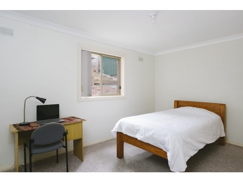 1/45 Tamarind Drive, Cordeaux Heights NSW 2526