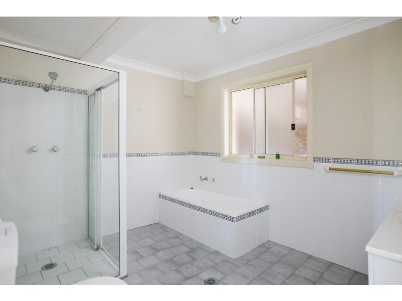 1/45 Tamarind Drive, Cordeaux Heights NSW 2526