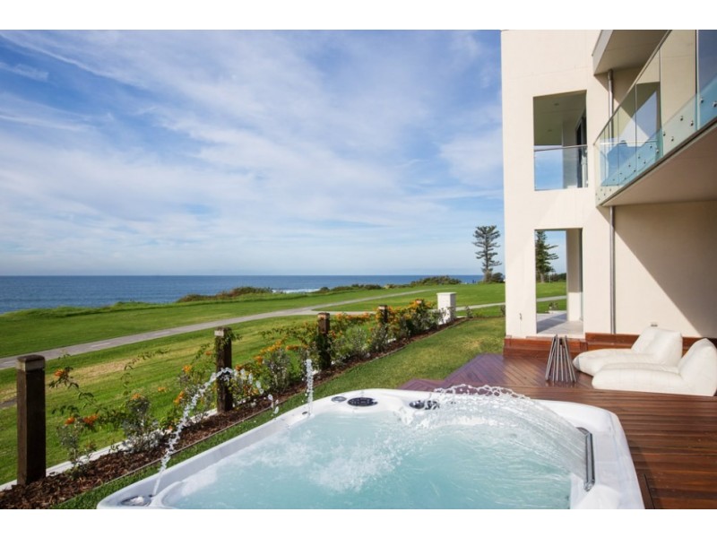 2 Weaver Terrace, Bulli NSW 2516