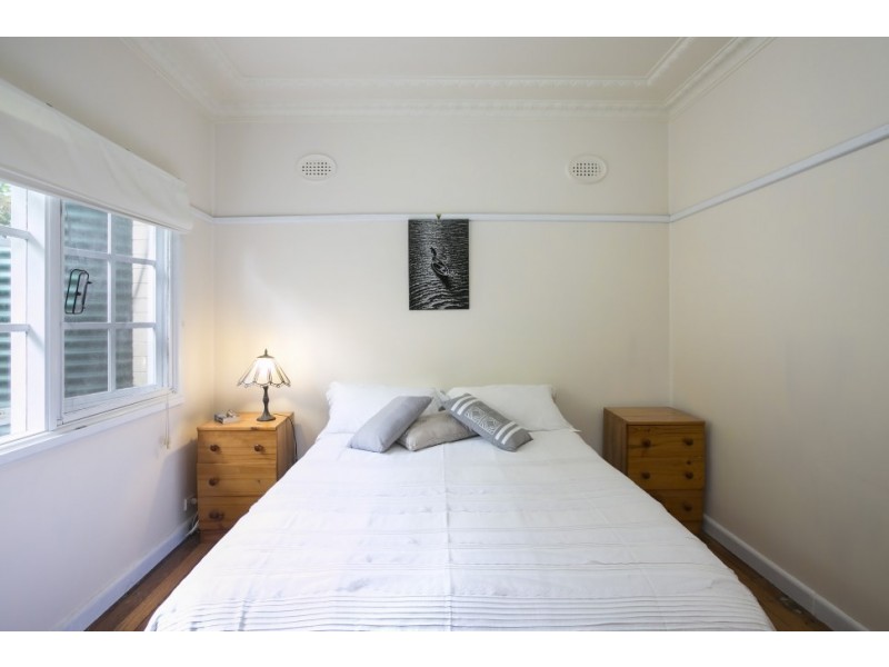 21 Byrarong Avenue, Mangerton NSW 2500