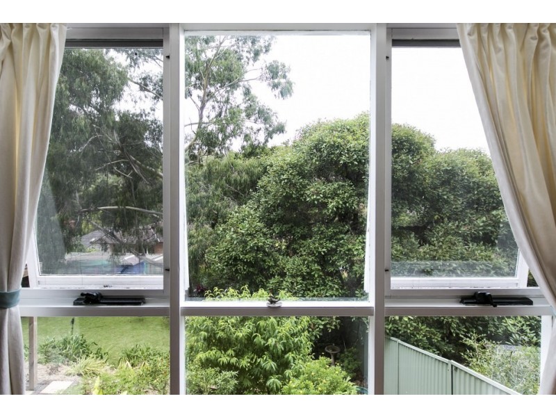 21 Byrarong Avenue, Mangerton NSW 2500