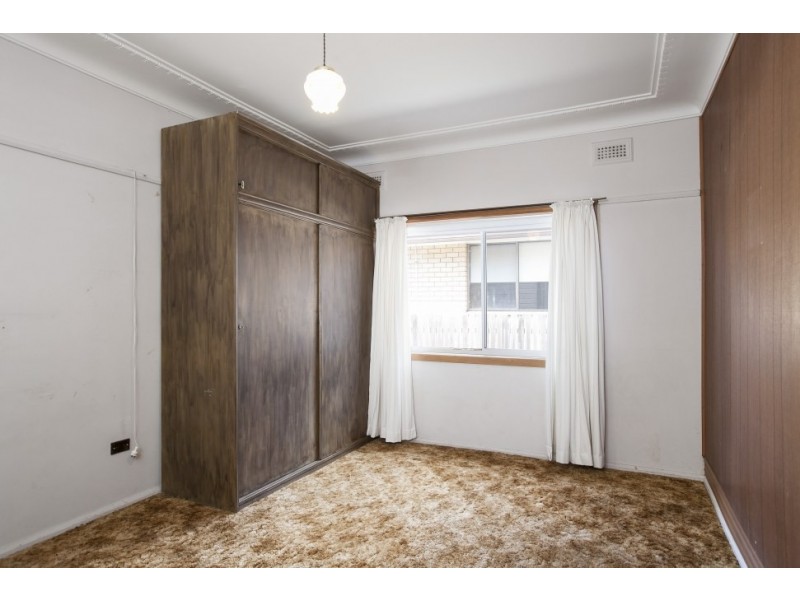 22 Donald Street, Fairy Meadow NSW 2519