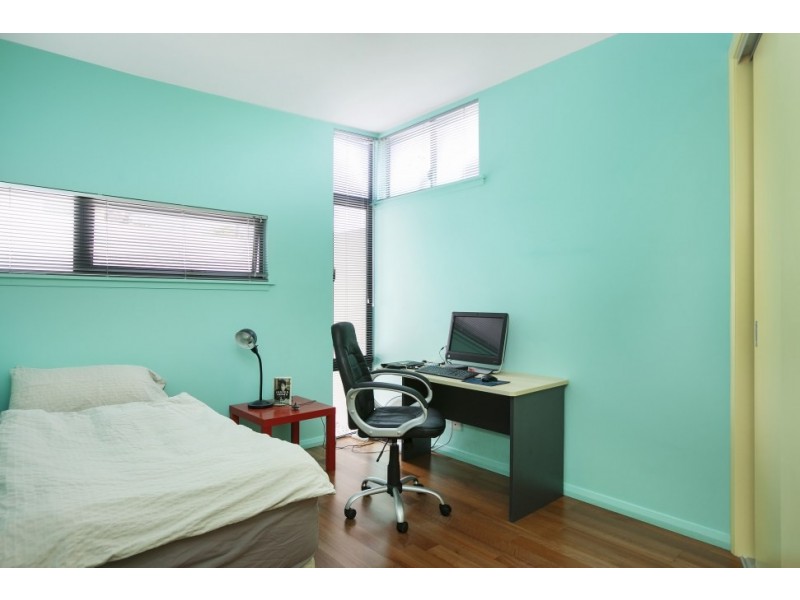 9 Fisher Street, West Wollongong NSW 2500