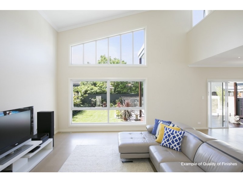 8B Brickworks Avenue, Thirroul NSW 2515