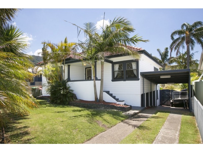 23 Hillcrest Avenue, Woonona NSW 2517