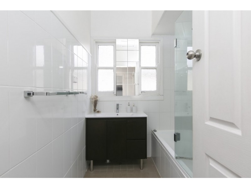 23 Hillcrest Avenue, Woonona NSW 2517