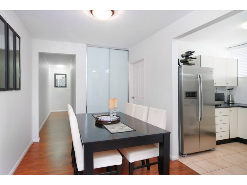 8/21 Heaslip Street, Coniston NSW 2500