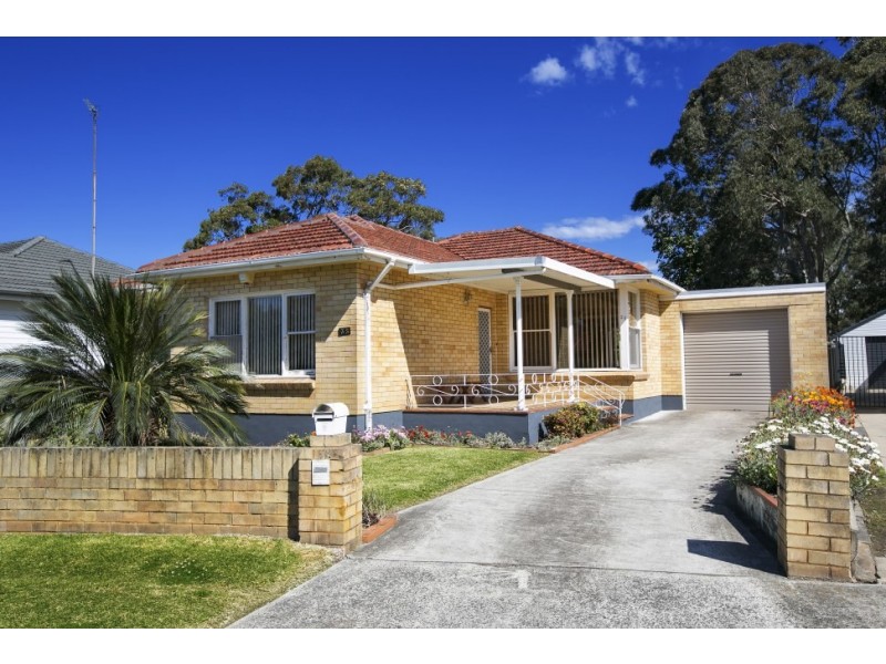 35 Jobson Avenue, Mount Ousley NSW 2519