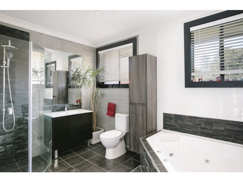4/5 David Street, West Wollongong NSW 2500
