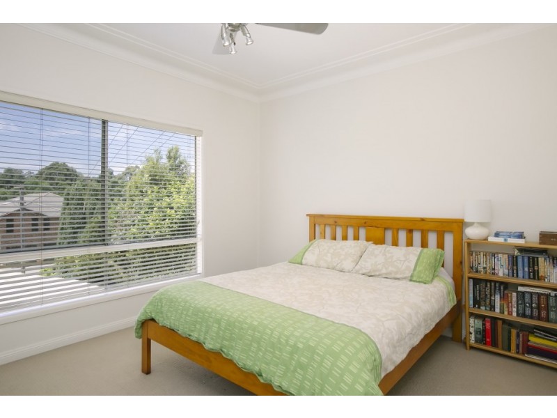 16 Langson Avenue, Figtree NSW 2525