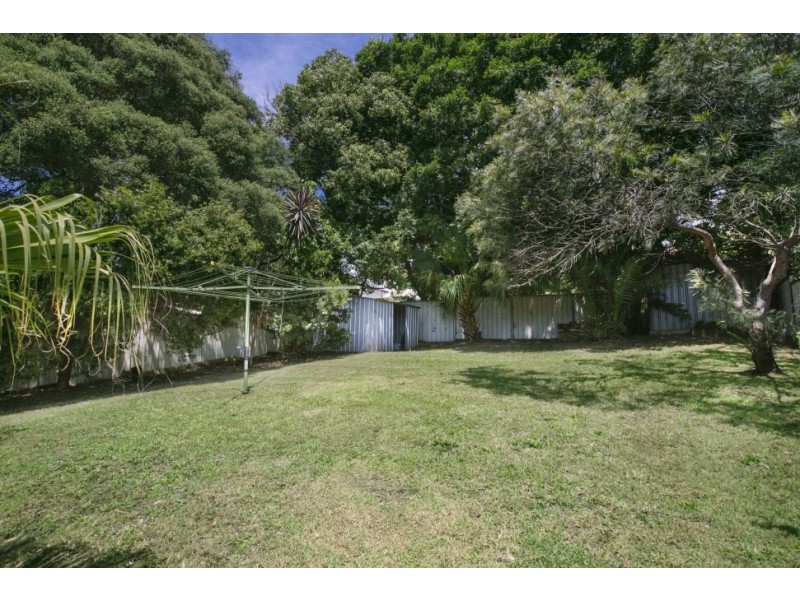 16 Langson Avenue, Figtree NSW 2525