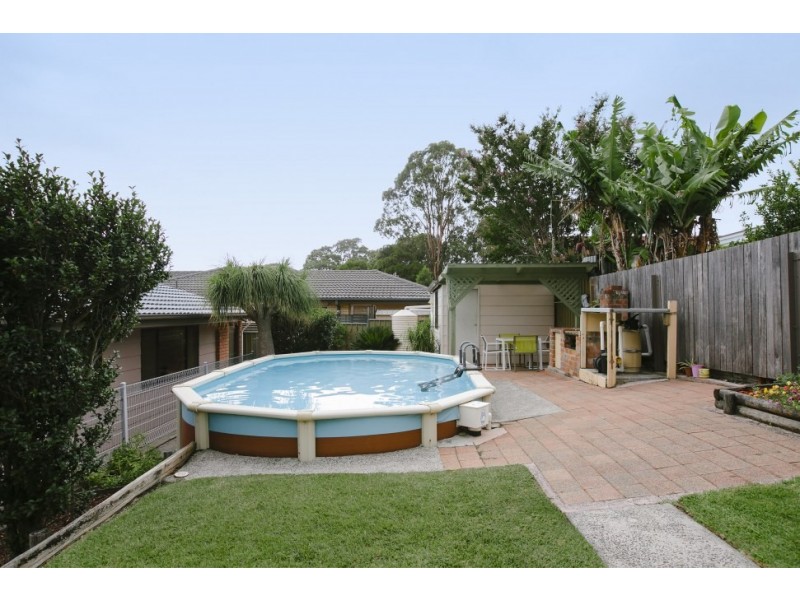 107 Iola Avenue, Farmborough Heights NSW 2526