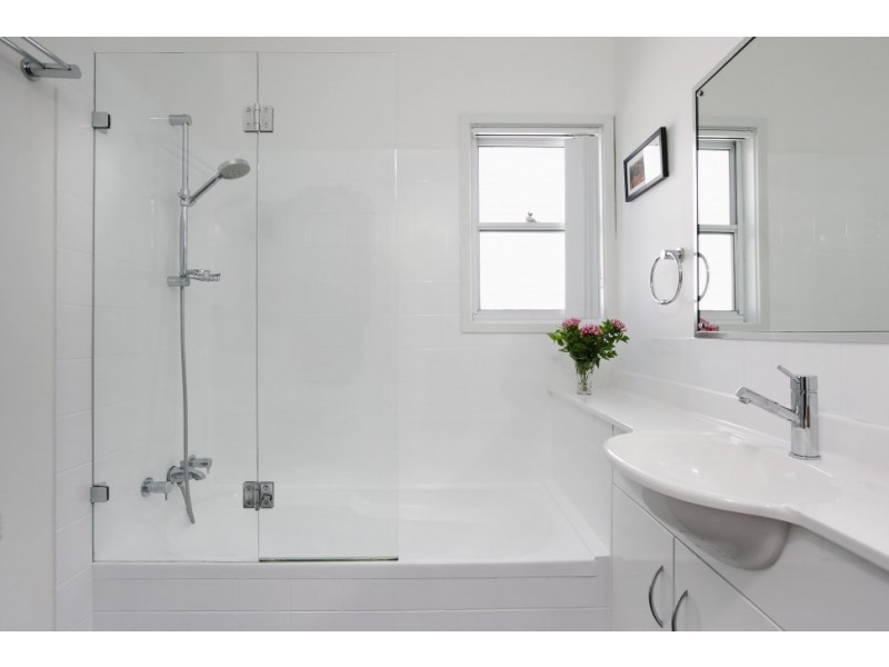 52 Fairy Avenue, Fairy Meadow NSW 2519