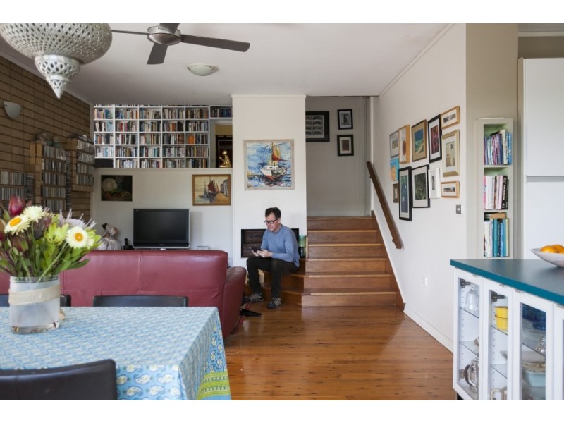 88 Gahans Avenue, Woonona NSW 2517