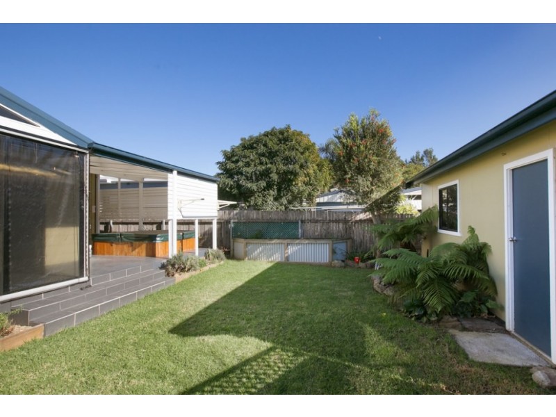 10 Glossop Street, Towradgi NSW 2518