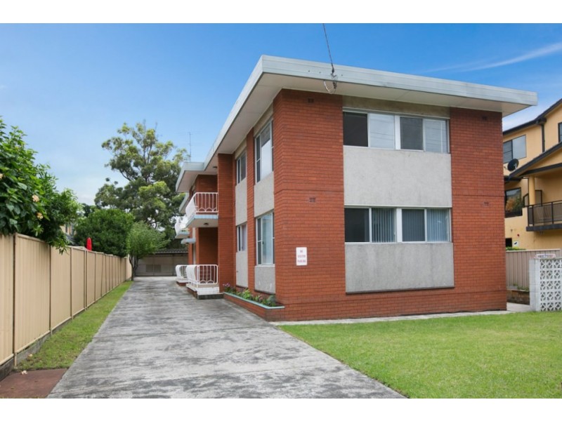 2/204 Gipps Road, Gwynneville NSW 2500