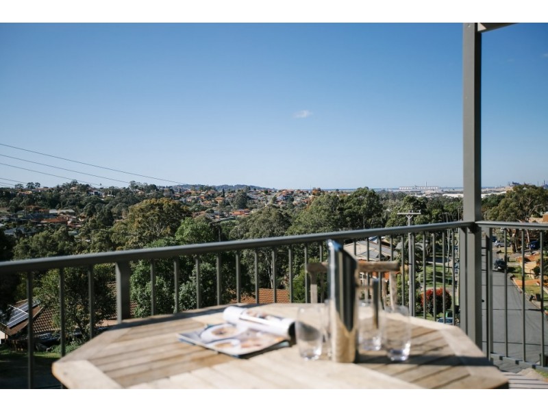 26 Ashley Avenue, Farmborough Heights NSW 2526