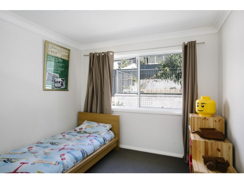 26 Ashley Avenue, Farmborough Heights NSW 2526