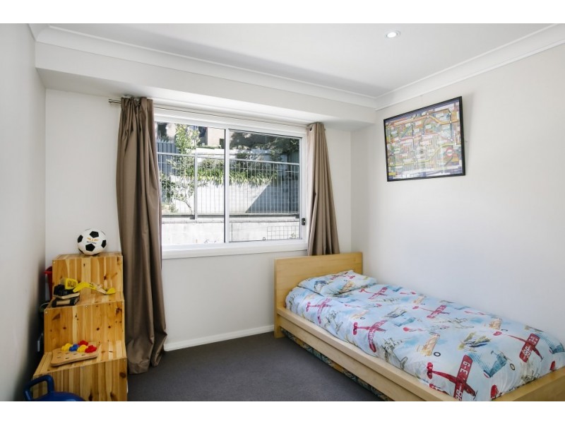 26 Ashley Avenue, Farmborough Heights NSW 2526