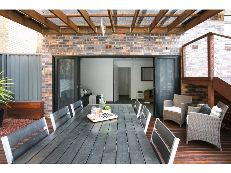 17 Mark Street, Figtree NSW 2525