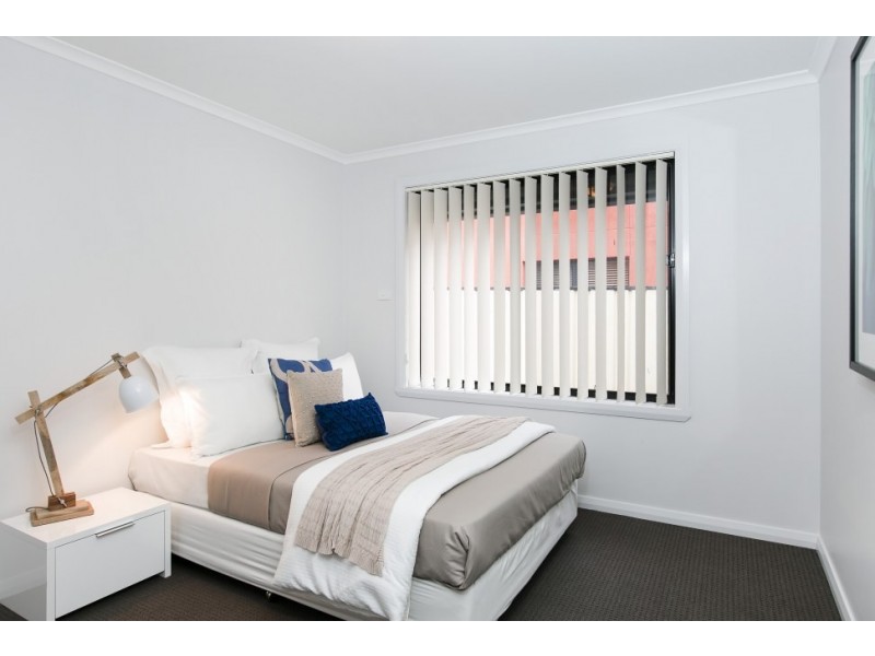 49a Whimbrel Avenue, Lake Heights NSW 2502