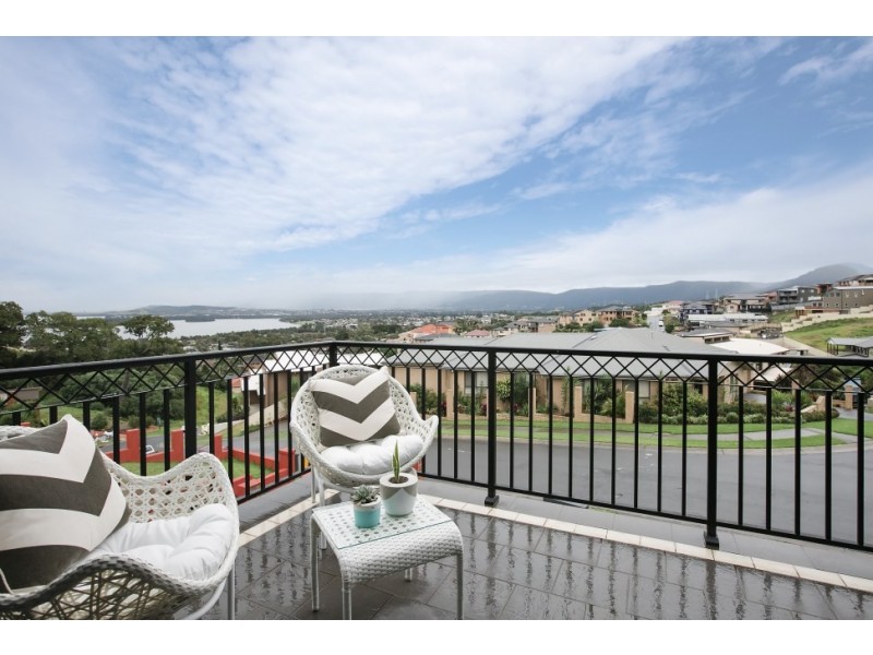 49a Whimbrel Avenue, Lake Heights NSW 2502