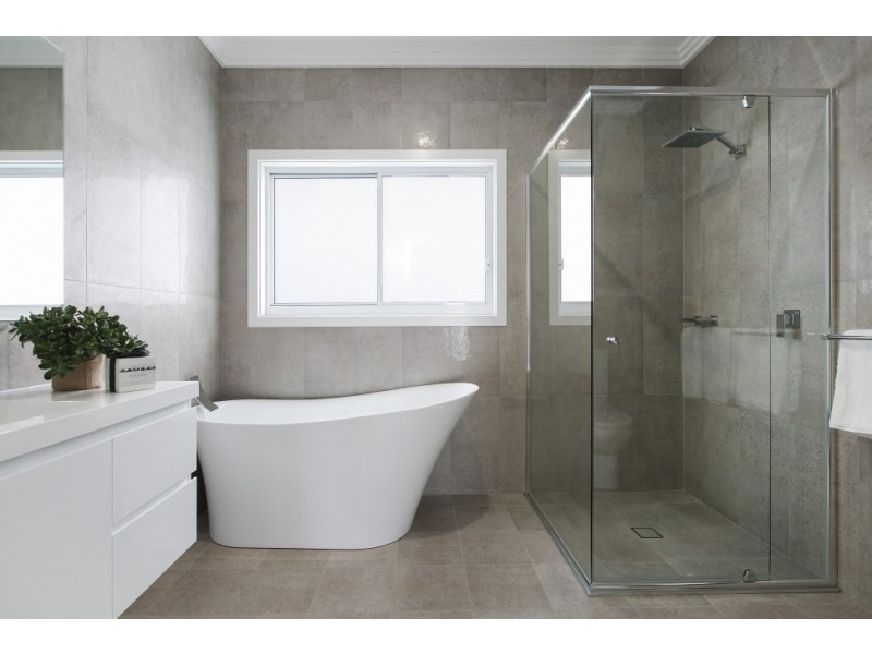 8B Brickworks Avenue, Thirroul NSW 2515