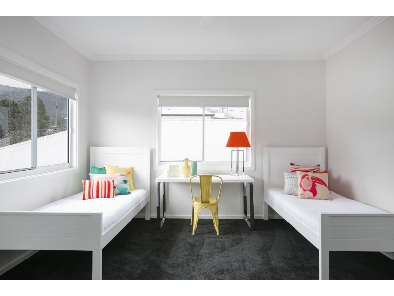 8B Brickworks Avenue, Thirroul NSW 2515