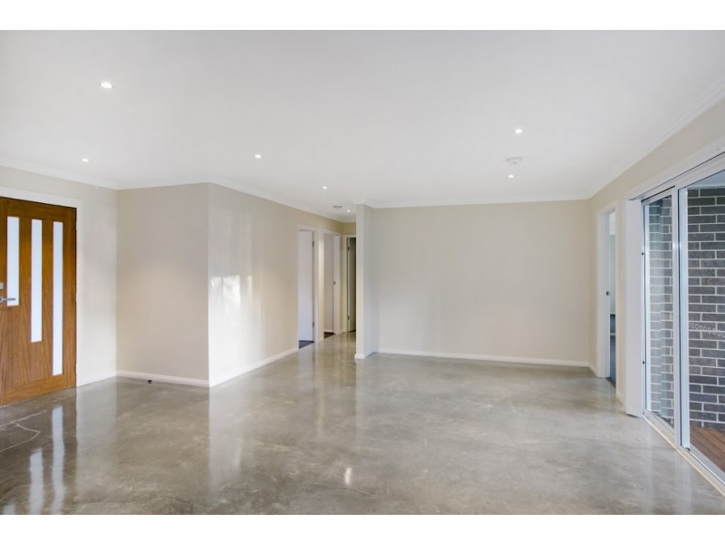 4/129 Koona Street, Albion Park Rail NSW 2527