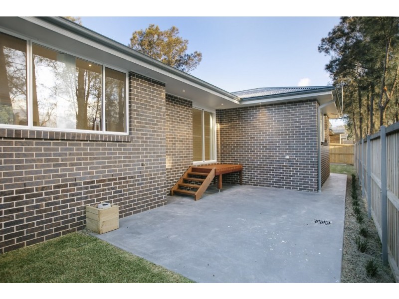 4/129 Koona Street, Albion Park Rail NSW 2527