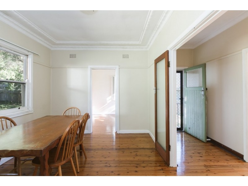 19 Akuna Street, Keiraville NSW 2500