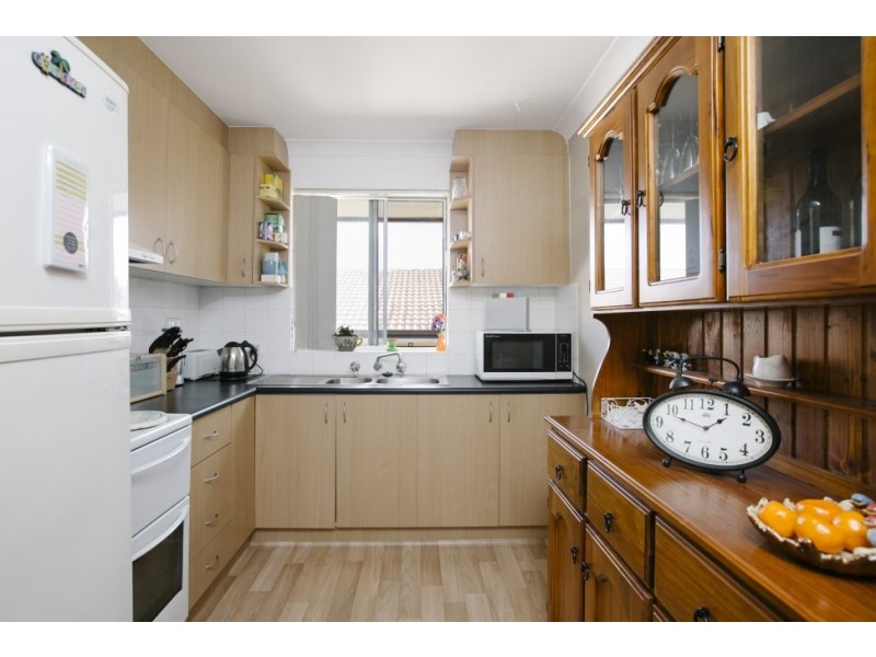 9/27 Underwood Street, Corrimal NSW 2518