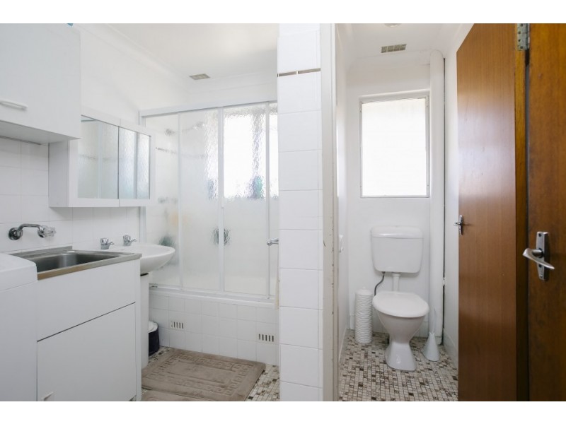 9/27 Underwood Street, Corrimal NSW 2518