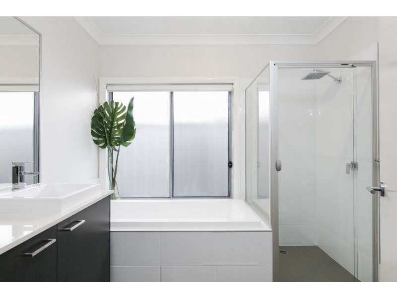 8 Clipper Avenue, Shell Cove NSW 2529