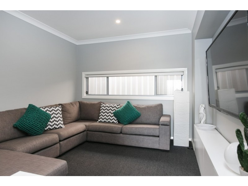 8 Clipper Avenue, Shell Cove NSW 2529