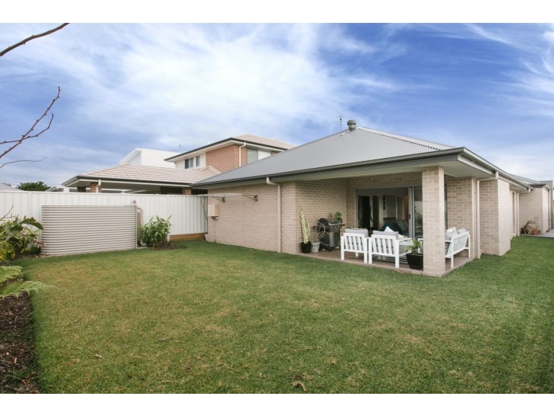 8 Clipper Avenue, Shell Cove NSW 2529