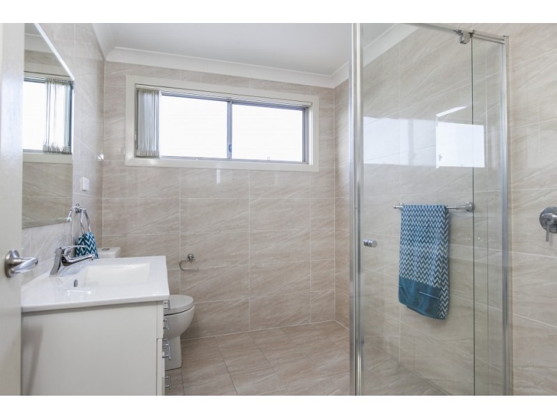 2 Elizabeth Circuit, Flinders NSW 2529