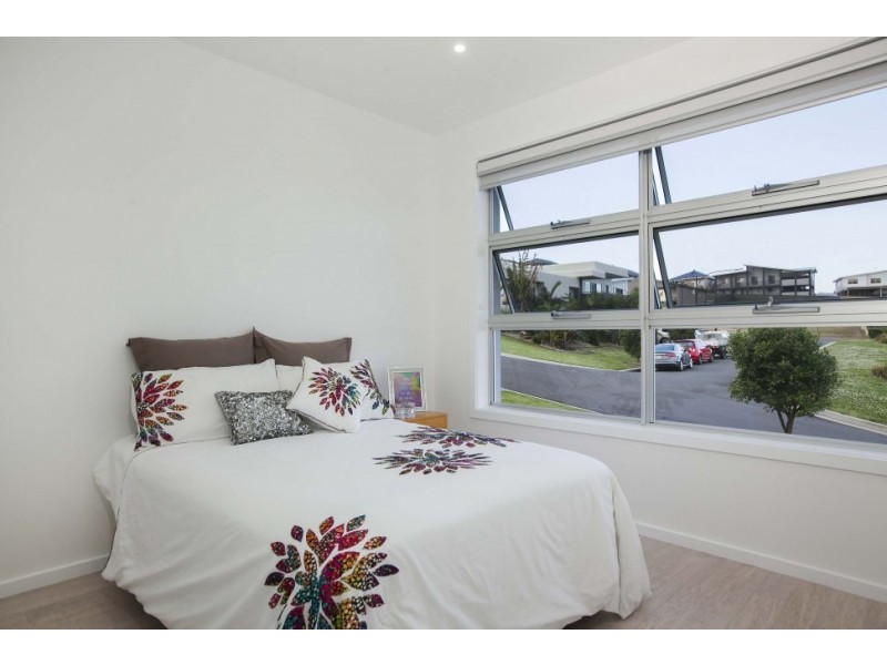 5 Miriam Place, Flinders NSW 2529