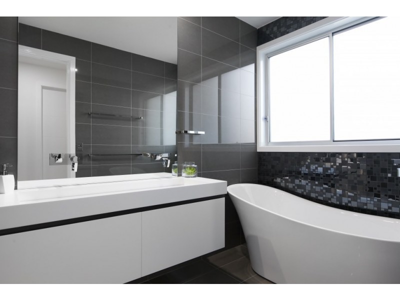 5 Miriam Place, Flinders NSW 2529