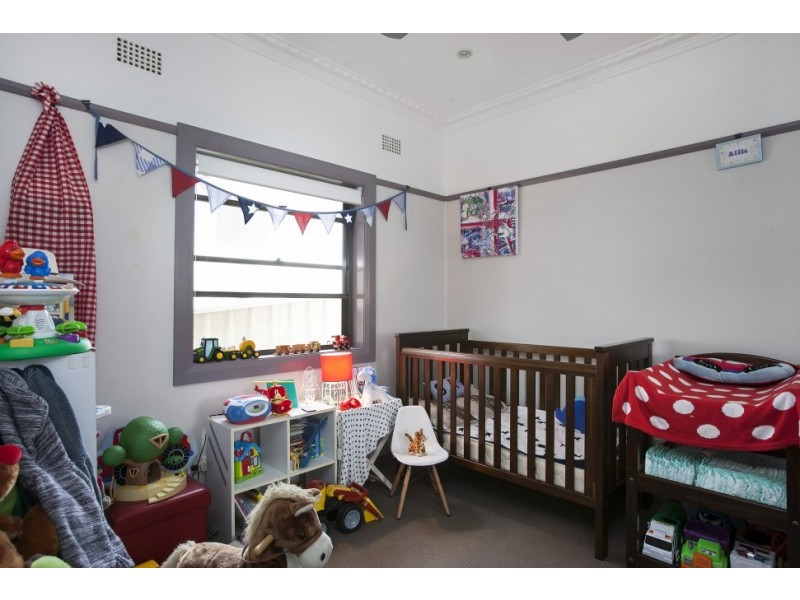 79 The Avenue, Mount Saint Thomas NSW 2500