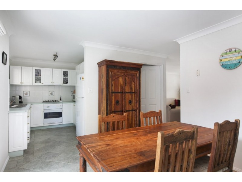 4/10 Gordon Street, Woonona NSW 2517