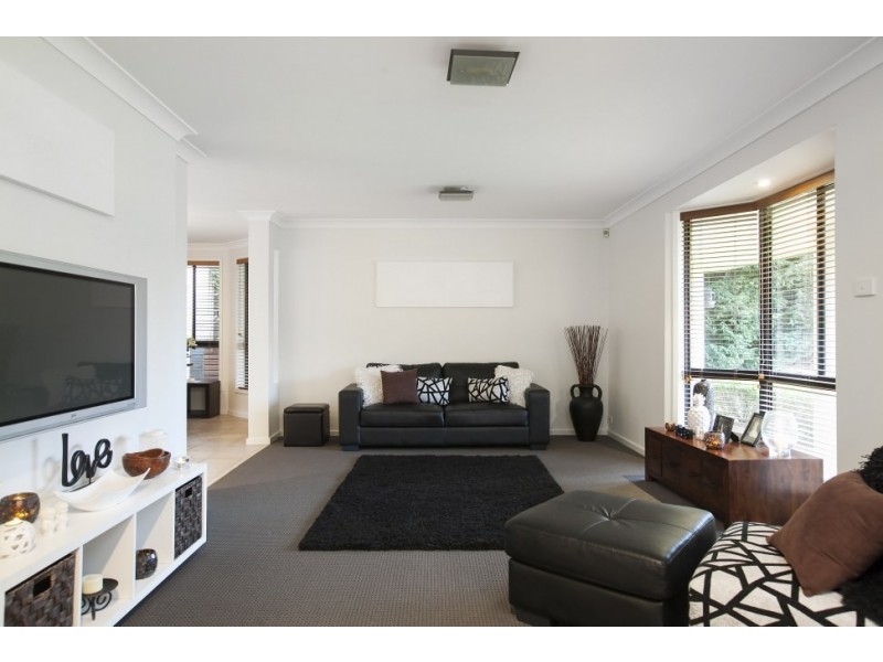 35 Kallara Link, Cordeaux Heights NSW 2526