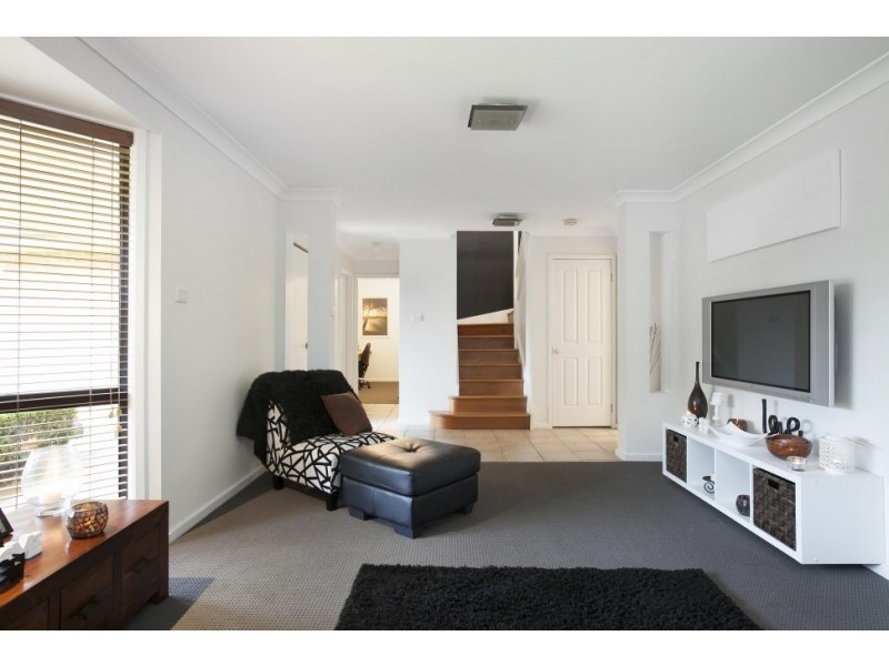 35 Kallara Link, Cordeaux Heights NSW 2526