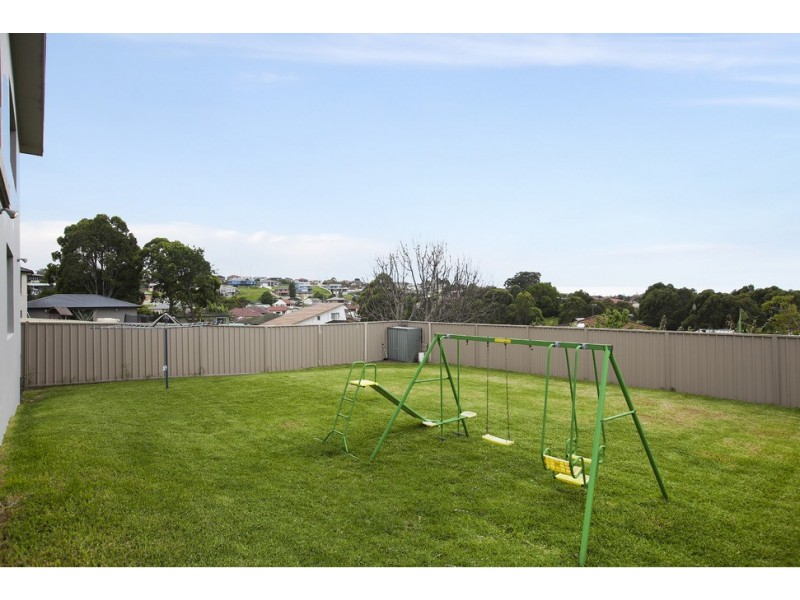 3 Aitkin Place, Lake Heights NSW 2502