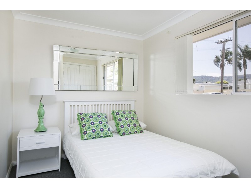 2/13 Pioneer Road, Bellambi NSW 2518